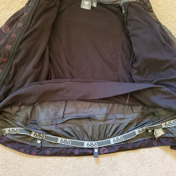 686 Women's 3-in-1 Parka - Picture 7 of 8